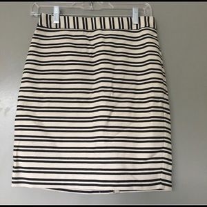 Black and cream stripped LOFT SKIRT